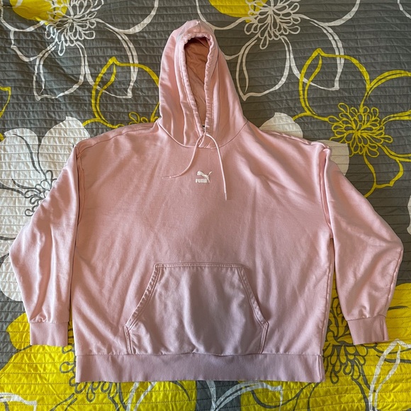 Puma hoodie - Picture 1 of 3